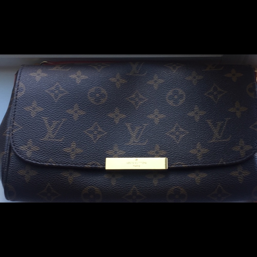 Favorite MM BROWN monogrammed bag w strap